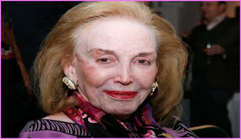 Former Cosmo editor Helen Gurley Brown dies at 90