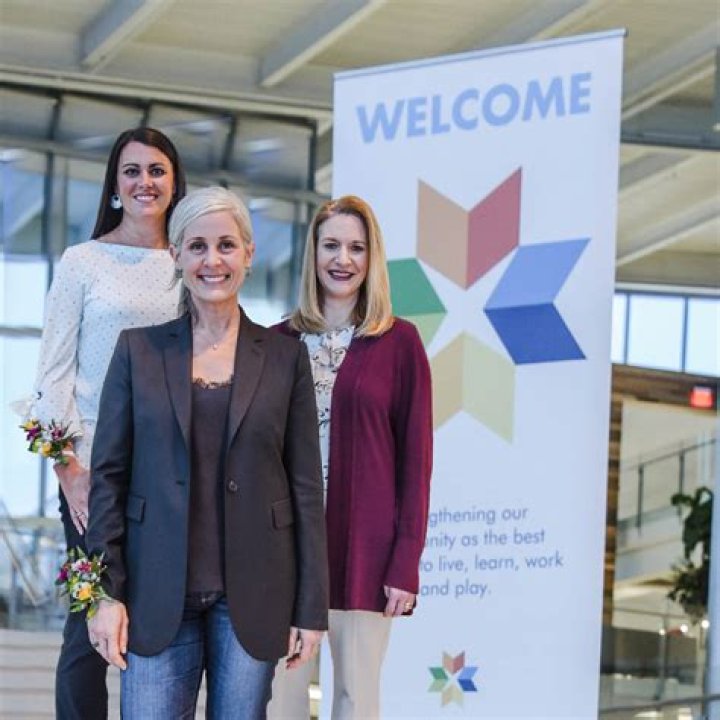 Andi Owen Age, Wikipedia, Height, Husband, Boyfriend, Family, Biography, Net Worth