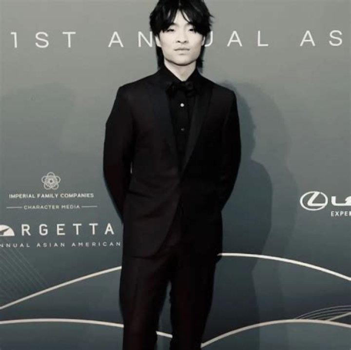 Dallas Liu (Prince Zuko) Age, Biography, Net Worth, Height, Parents, Girlfriend