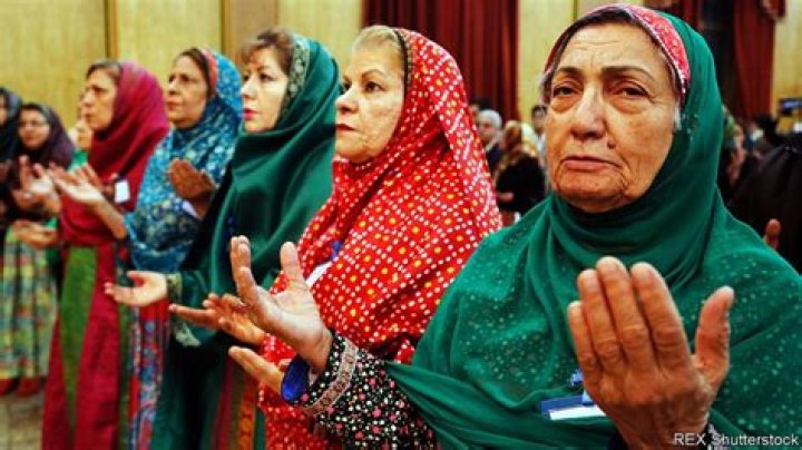 Disenchanted Iranians are turning to other faiths