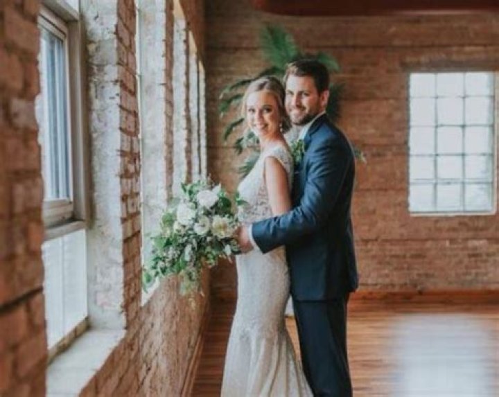 Morgan Kolkmeyer (WGN) Age, Wikipedia, Height, Husband, Boyfriend, Family, Biography, Net Worth