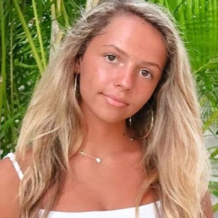 Siblings of Sadie Crowell, Bio, Age, Net Worth, BF, Height, Podcast